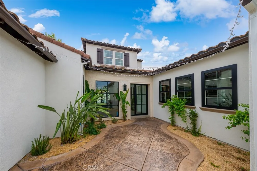 1328 N Paradise Ridge Way Chula Vista, CA 91915