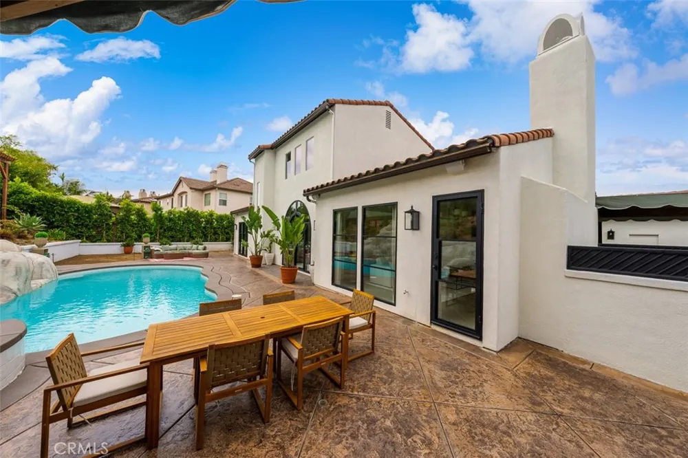 1328 N Paradise Ridge Way Chula Vista, CA 91915