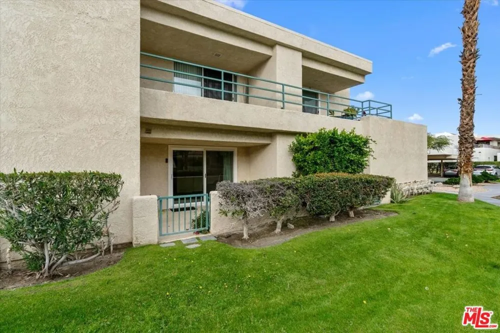 32505 Candlewood Drive #11 Cathedral City, CA 92234