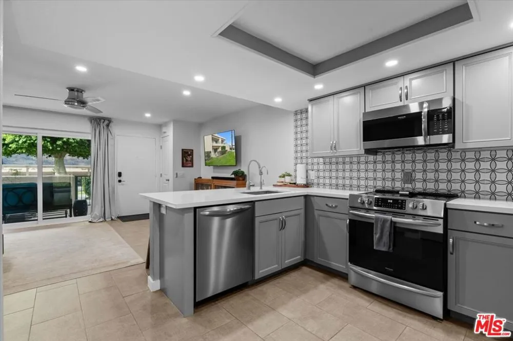 32505 Candlewood Drive #11 Cathedral City, CA 92234