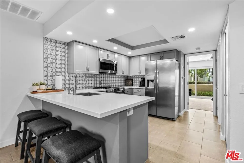 32505 Candlewood Drive #11 Cathedral City, CA 92234