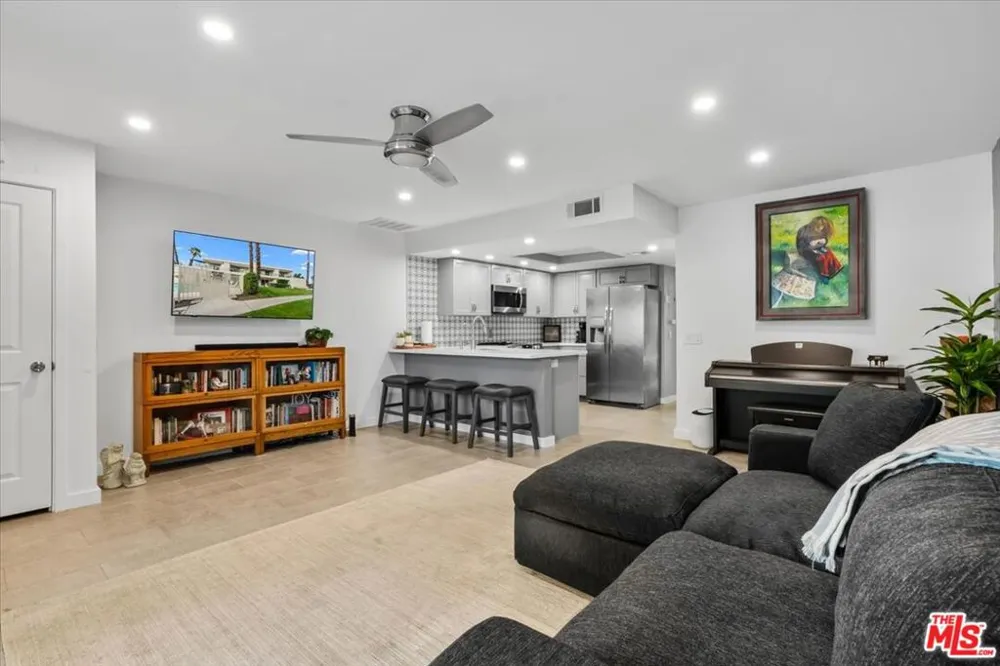 32505 Candlewood Drive #11 Cathedral City, CA 92234