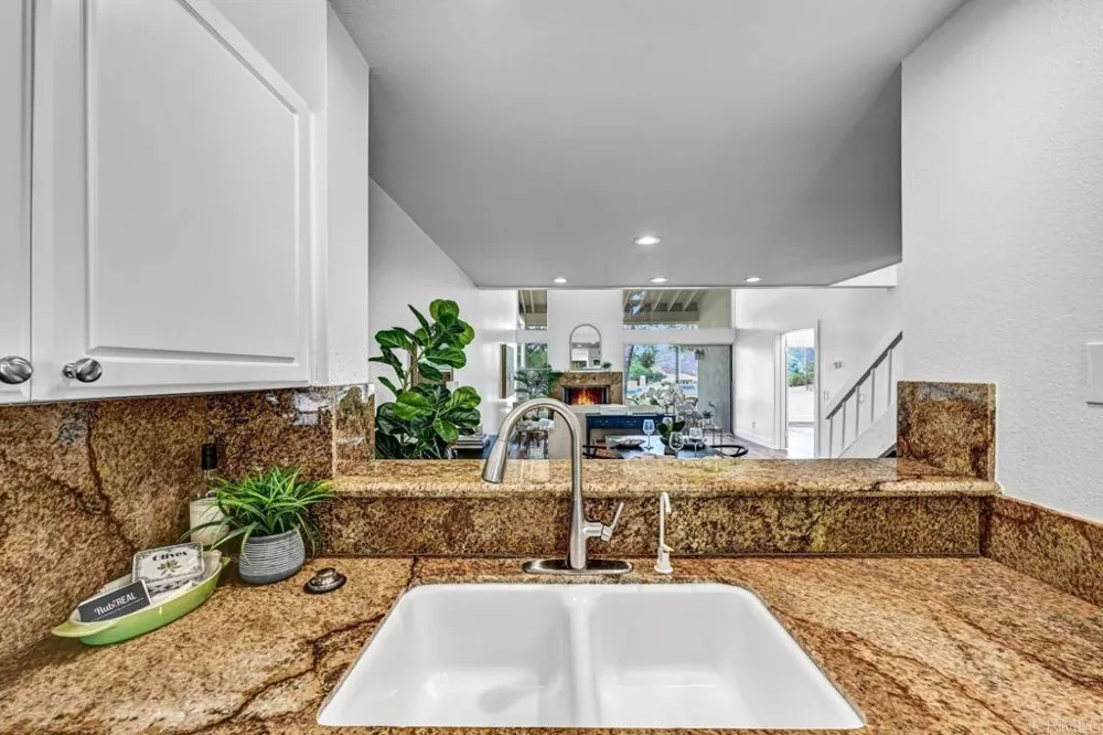 17742 Villamoura Drive Poway, CA 92064