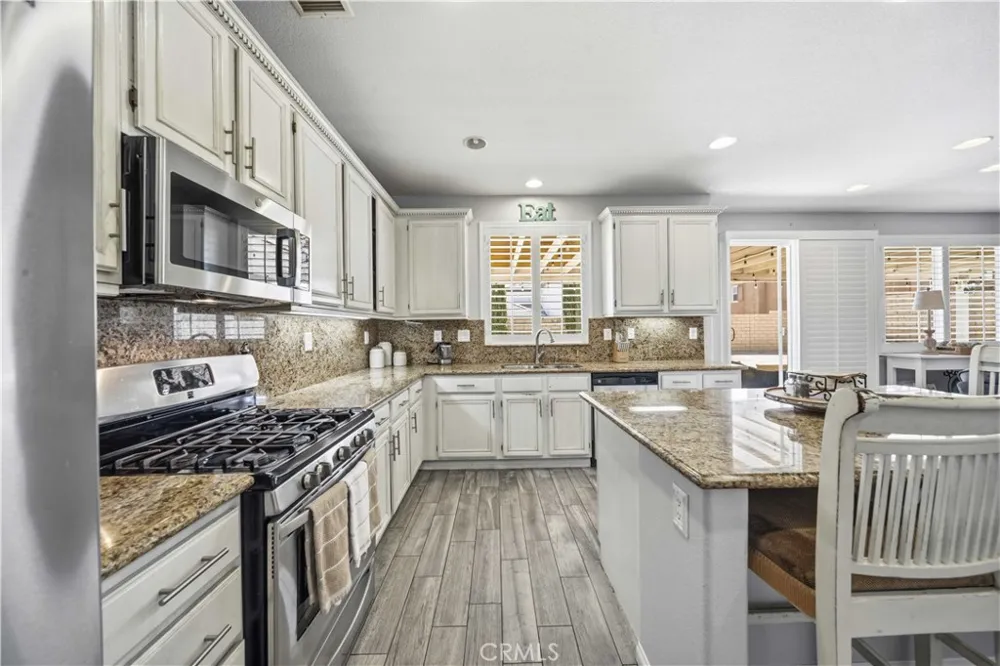 36426 50th E Palmdale, CA 93552
