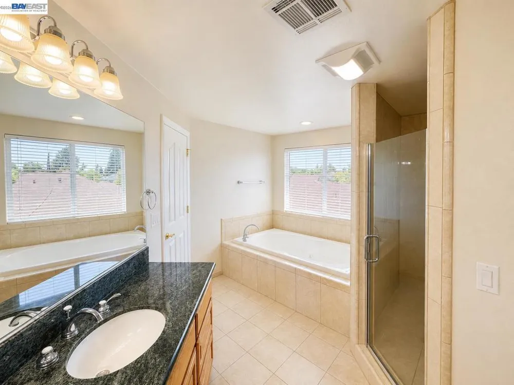 3635 Corte Rubiolo Castro Valley, CA 94546