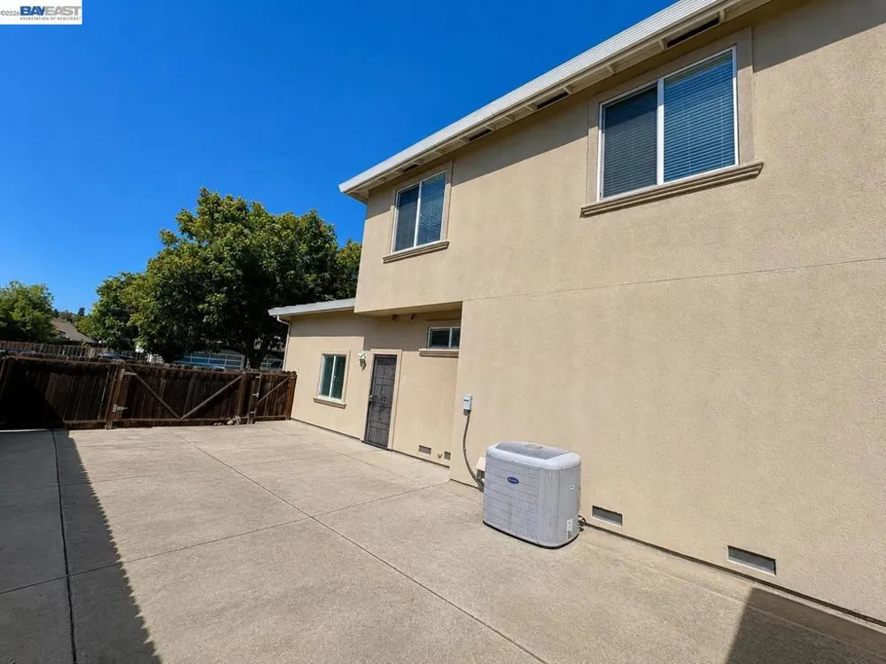 3635 Corte Rubiolo Castro Valley, CA 94546