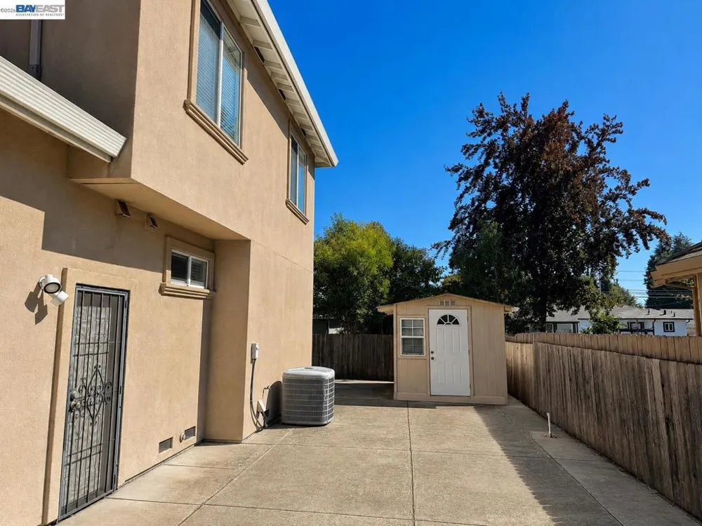 3635 Corte Rubiolo Castro Valley, CA 94546