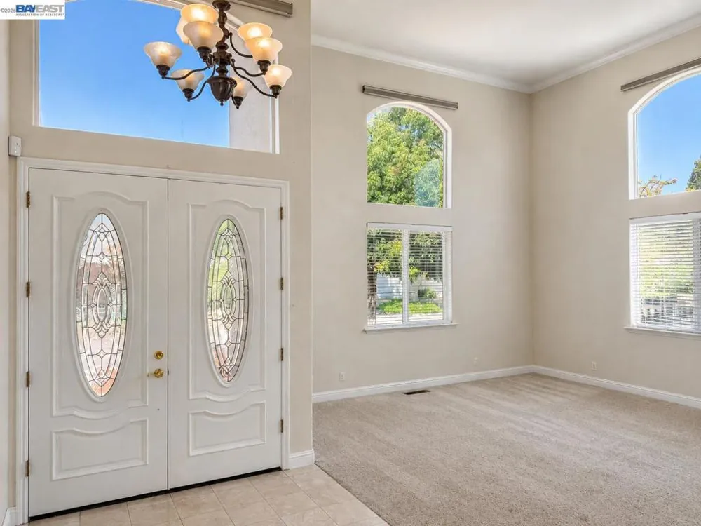 3635 Corte Rubiolo Castro Valley, CA 94546