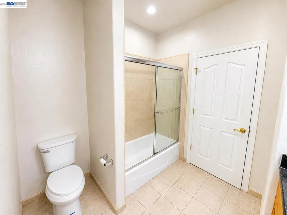 3635 Corte Rubiolo Castro Valley, CA 94546