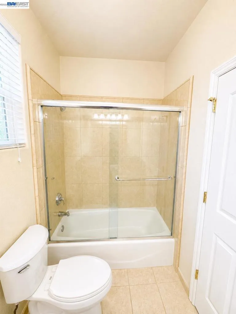 3635 Corte Rubiolo Castro Valley, CA 94546