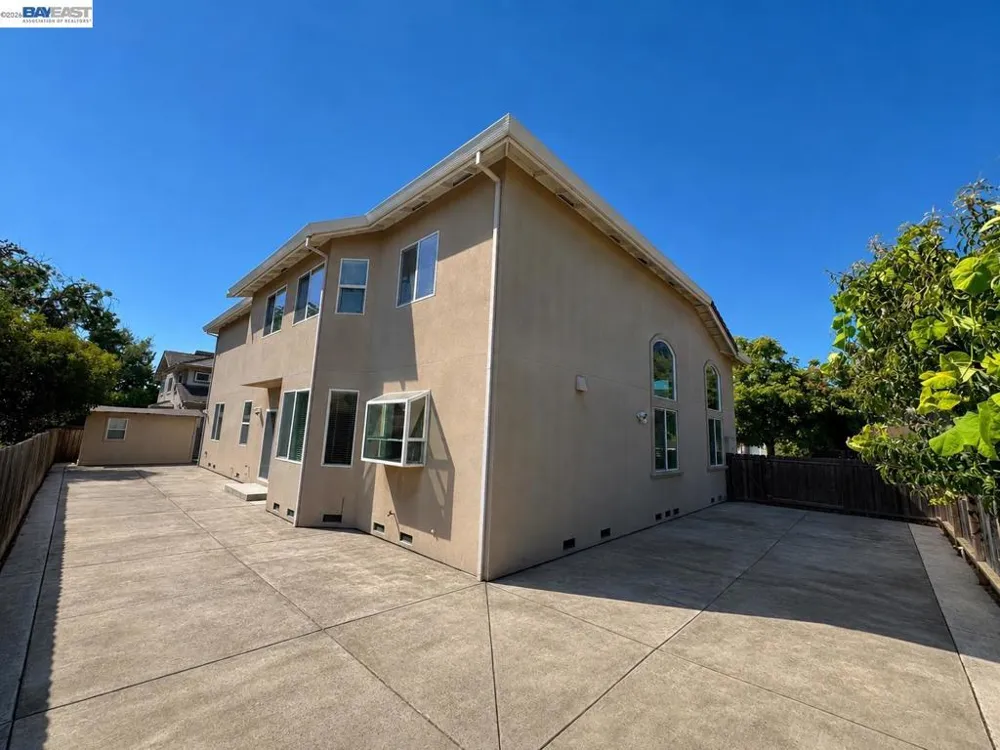 3635 Corte Rubiolo Castro Valley, CA 94546