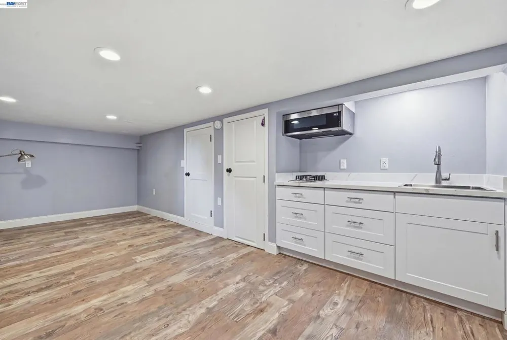 17119 Rolando Ave Castro Valley, CA 94546