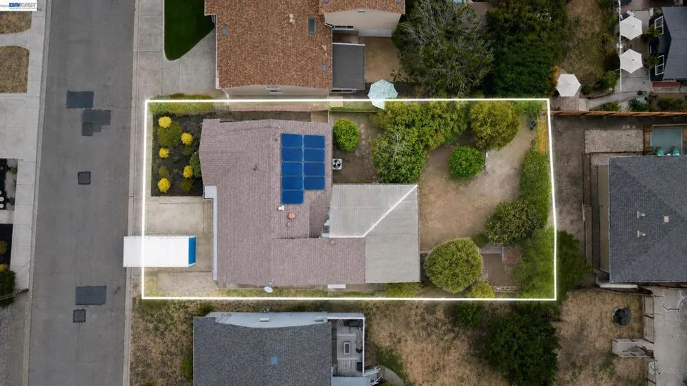 17119 Rolando Ave Castro Valley, CA 94546