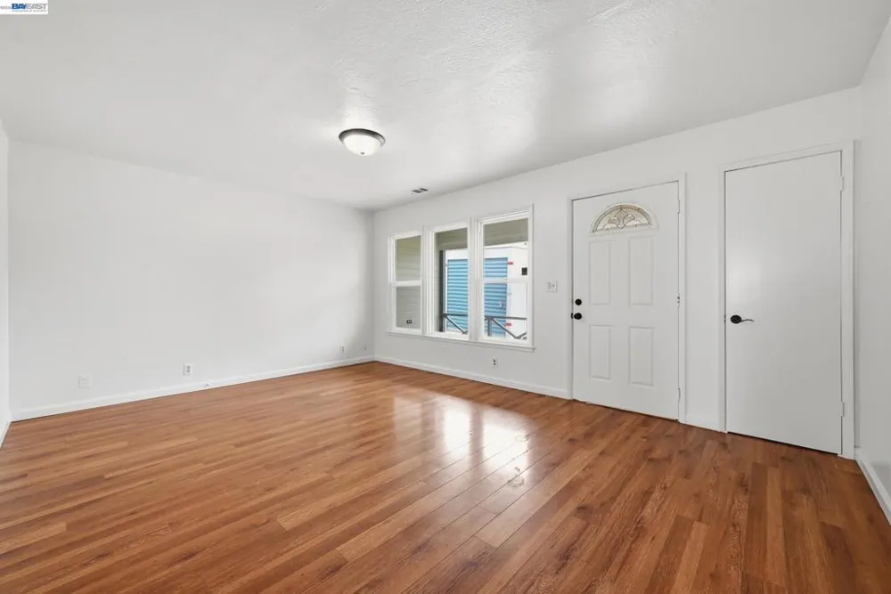 17119 Rolando Ave Castro Valley, CA 94546