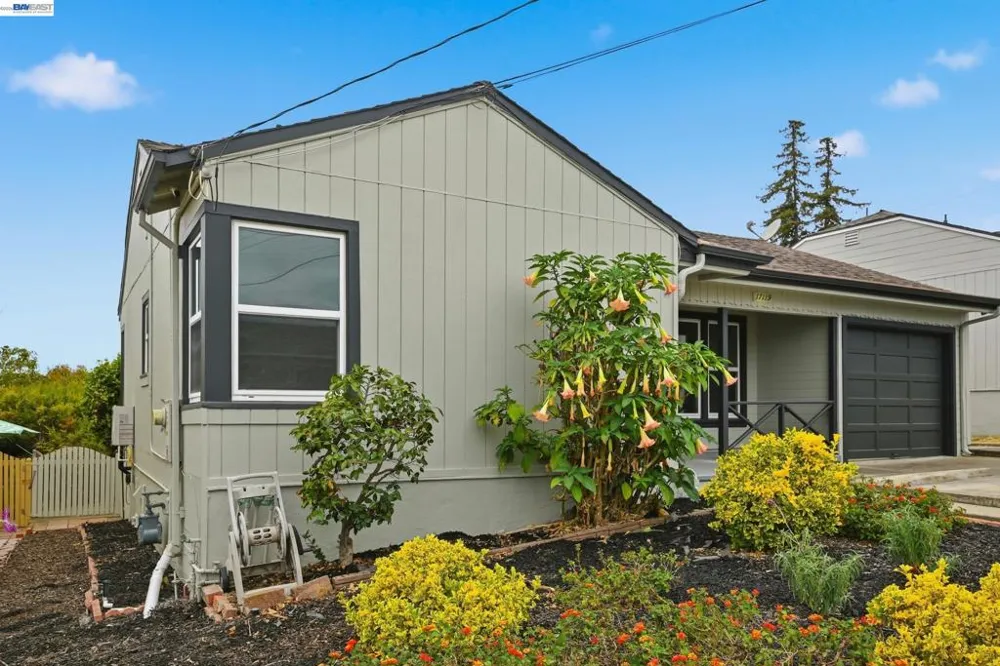 17119 Rolando Ave Castro Valley, CA 94546
