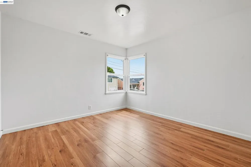 17119 Rolando Ave Castro Valley, CA 94546