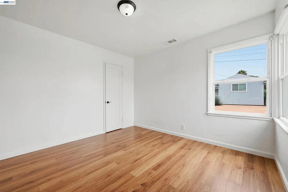 17119 Rolando Ave Castro Valley, CA 94546