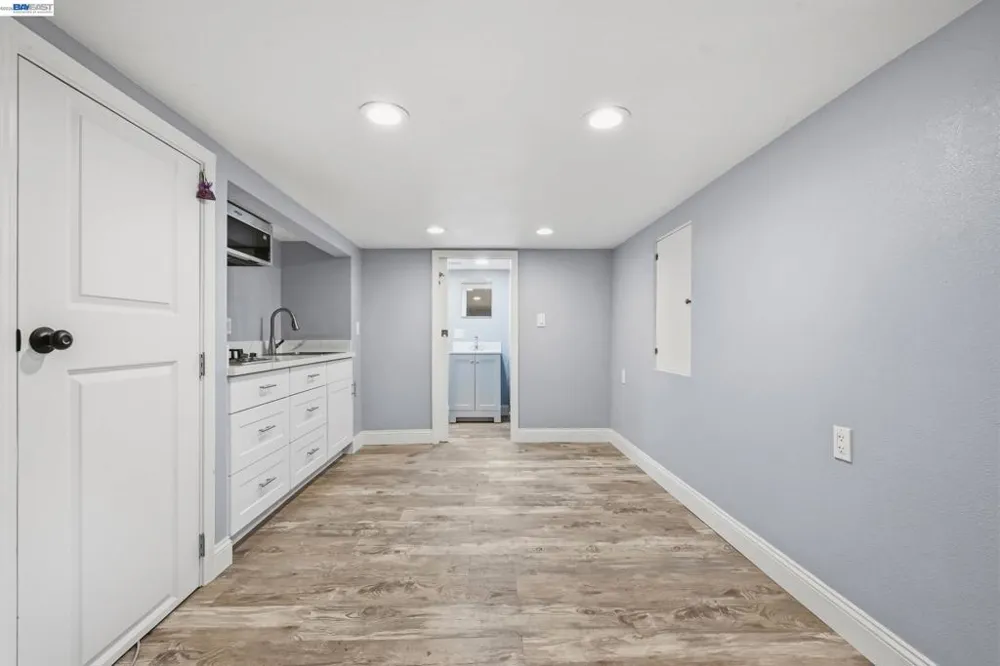 17119 Rolando Ave Castro Valley, CA 94546