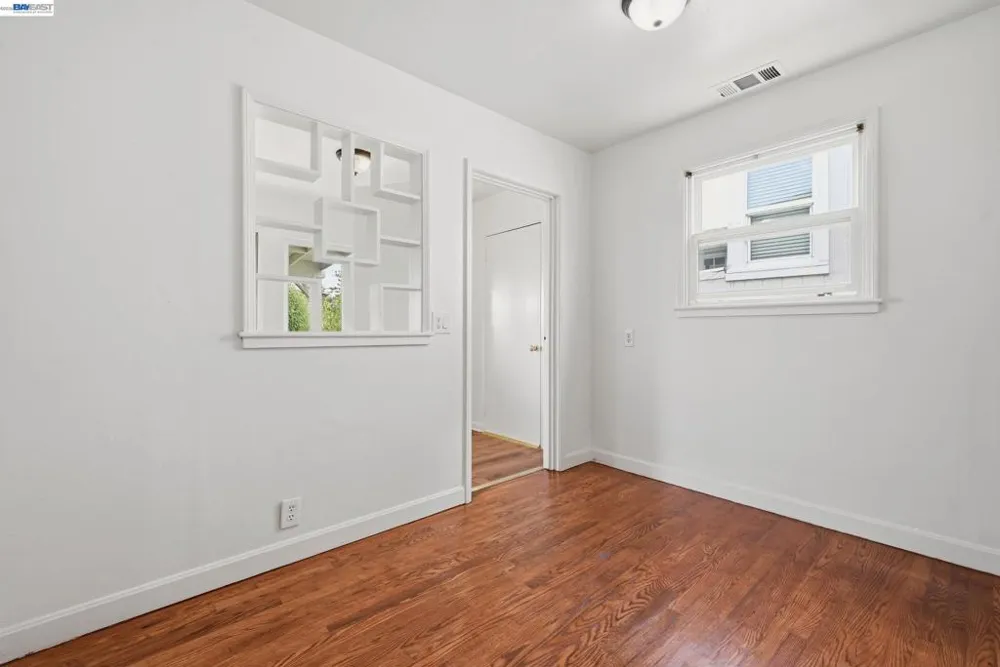 17119 Rolando Ave Castro Valley, CA 94546