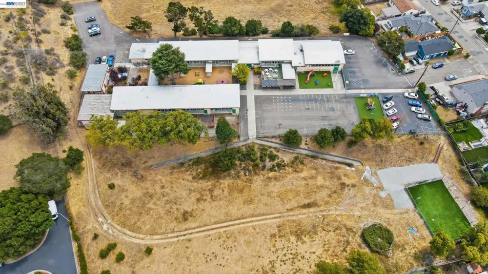 17119 Rolando Ave Castro Valley, CA 94546