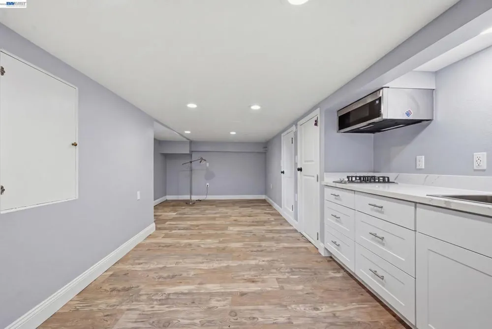 17119 Rolando Ave Castro Valley, CA 94546