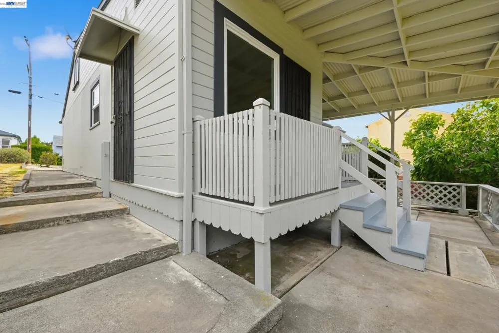 17119 Rolando Ave Castro Valley, CA 94546