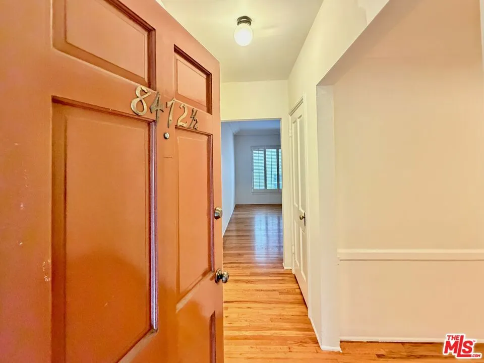 8472 Fountain Avenue West Hollywood, CA 90069