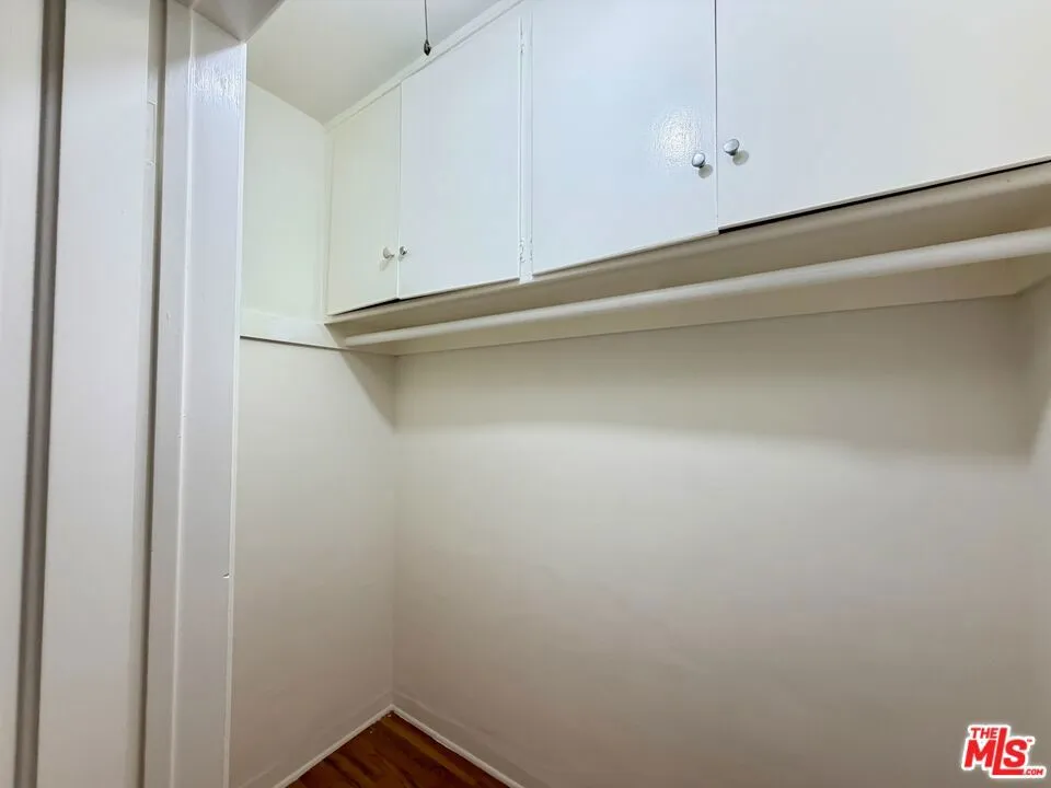 8472 Fountain Avenue West Hollywood, CA 90069