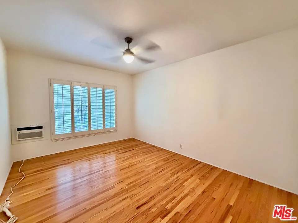 8472 Fountain Avenue West Hollywood, CA 90069