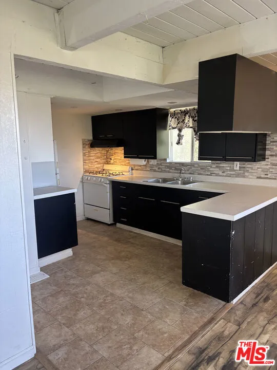1327 Evergreen Lane Lake Arrowhead, CA 92352