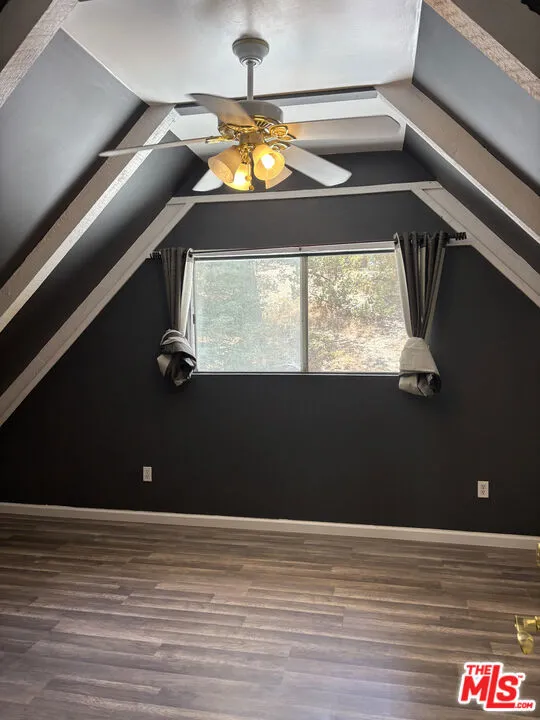 1327 Evergreen Lane Lake Arrowhead, CA 92352