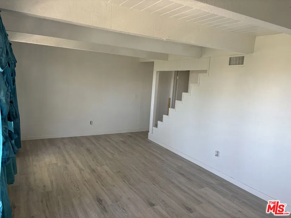 1327 Evergreen Lane Lake Arrowhead, CA 92352