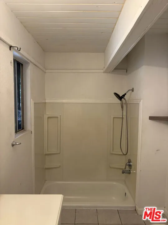 1327 Evergreen Lane Lake Arrowhead, CA 92352