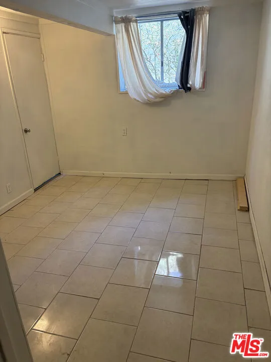 1327 Evergreen Lane Lake Arrowhead, CA 92352