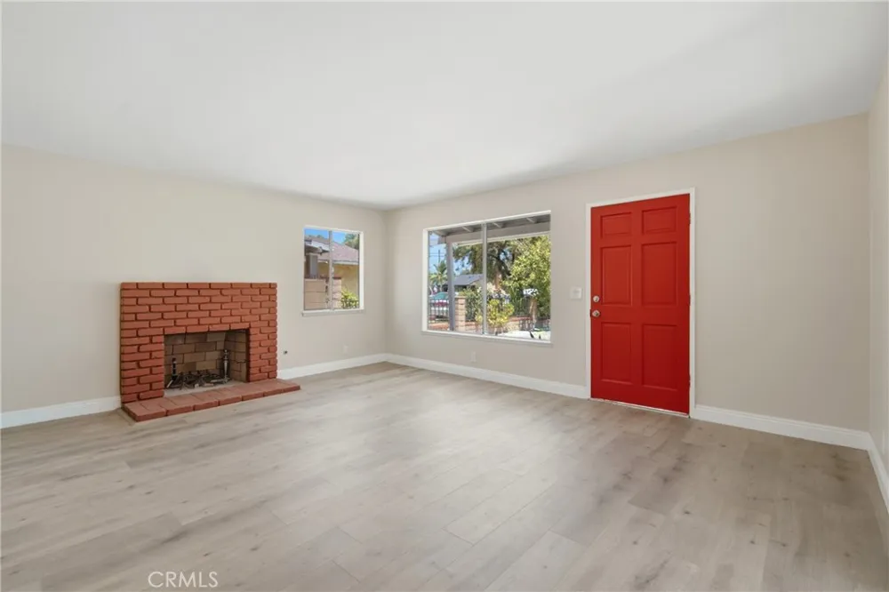 13370 Earl Baldwin Park, CA 91706