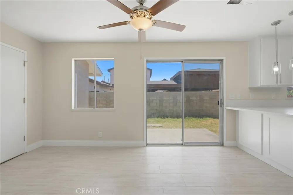 13370 Earl Baldwin Park, CA 91706