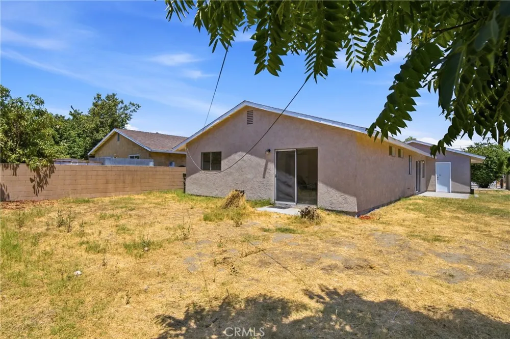13370 Earl Baldwin Park, CA 91706