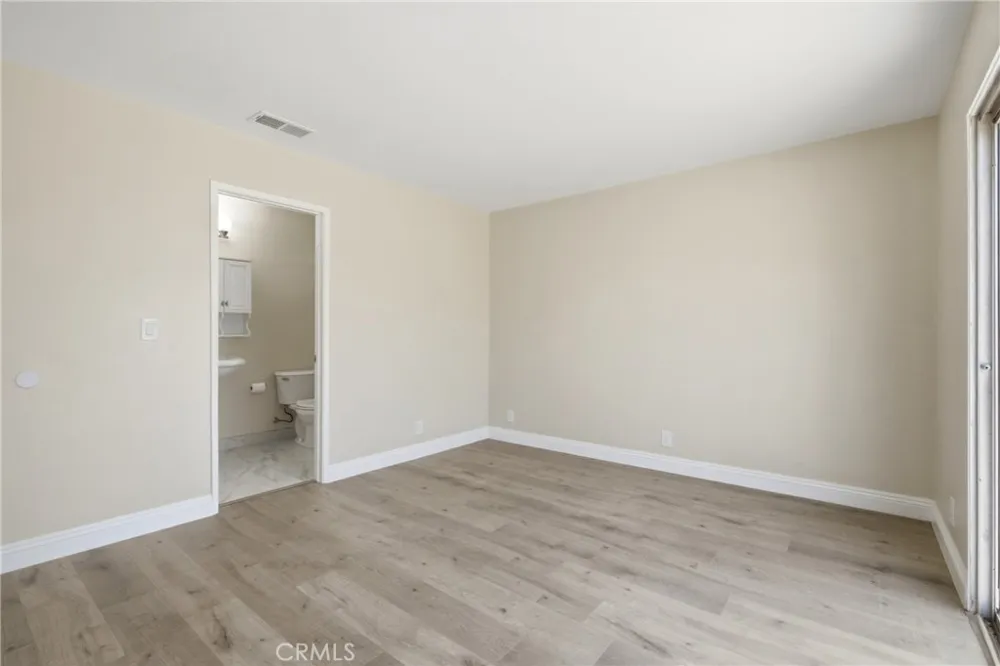 13370 Earl Baldwin Park, CA 91706