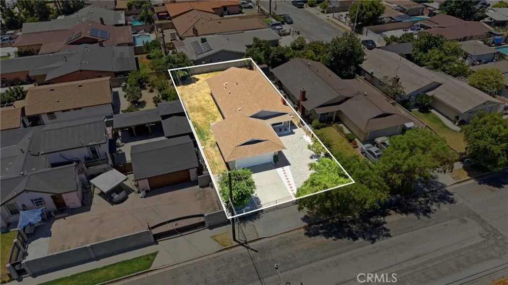 13370 Earl Baldwin Park, CA 91706