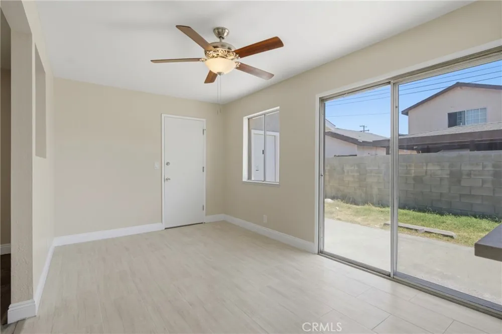 13370 Earl Baldwin Park, CA 91706