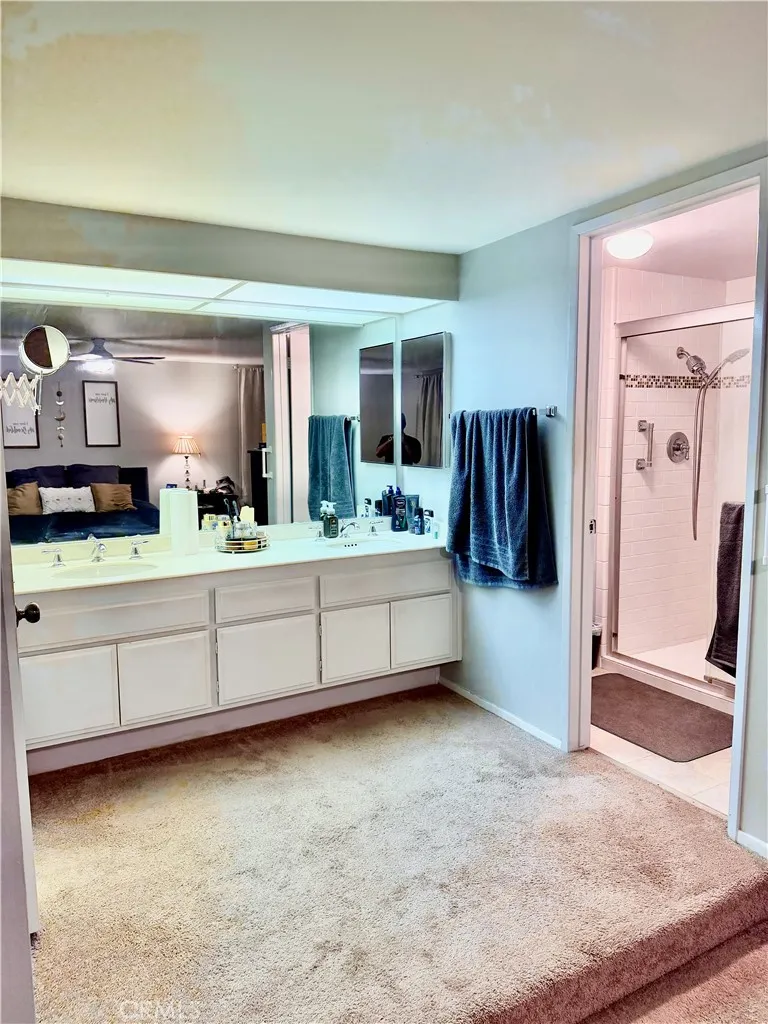 22111 Apache Lake Forest, CA 92630
