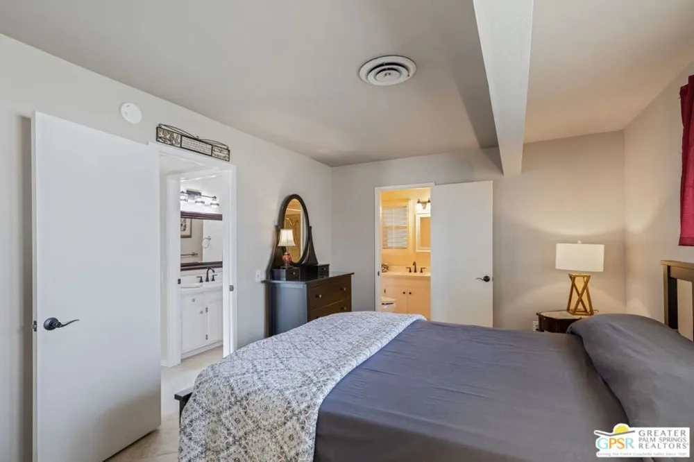 1181 E Estio Circle Palm Springs, CA 92262