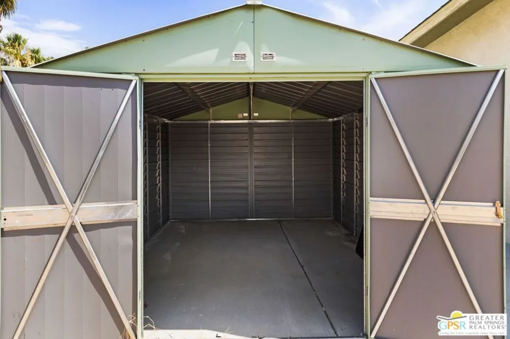 1181 E Estio Circle Palm Springs, CA 92262