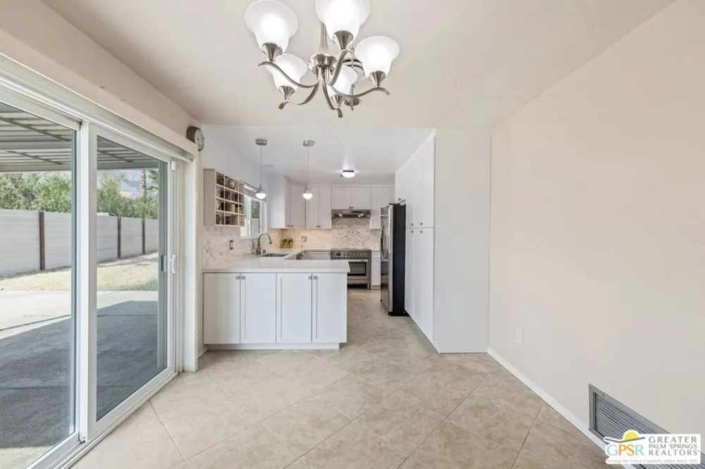 1181 E Estio Circle Palm Springs, CA 92262