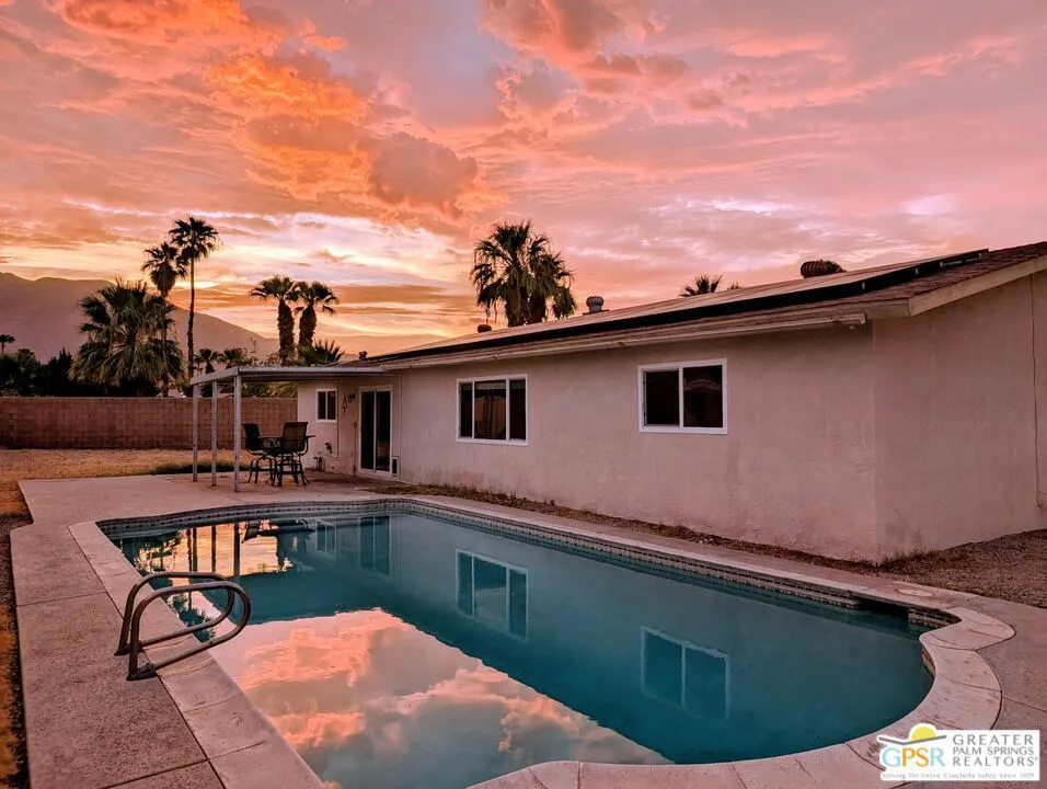 1181 E Estio Circle Palm Springs, CA 92262