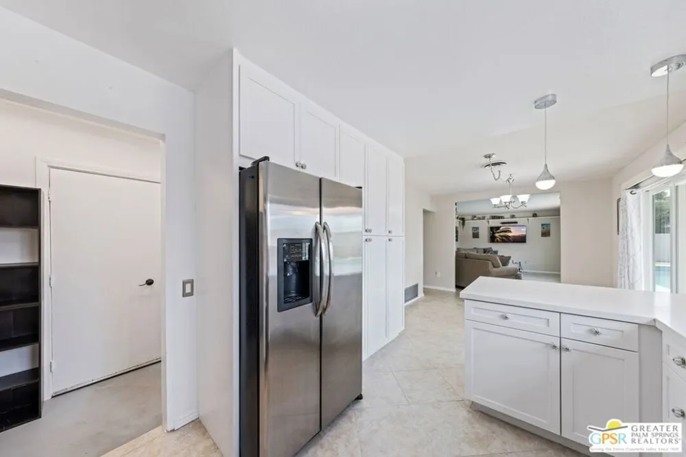 1181 E Estio Circle Palm Springs, CA 92262