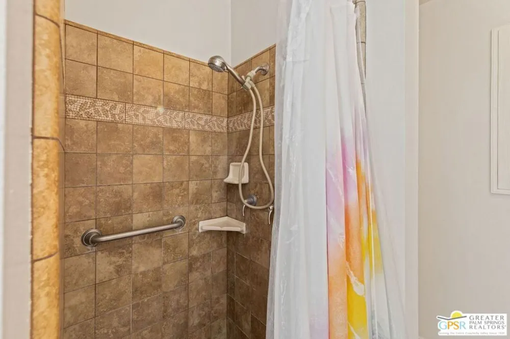 1181 E Estio Circle Palm Springs, CA 92262