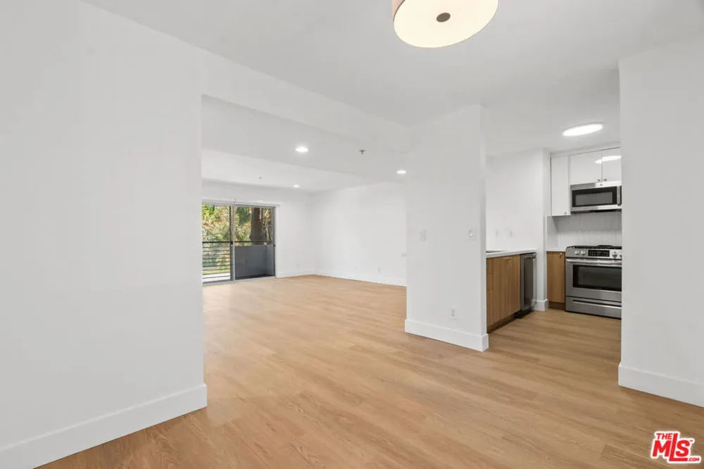16100 W Sunset Boulevard #201 Pacific Palisades, CA 90272