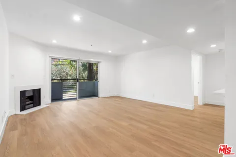 16100 W Sunset Boulevard #201