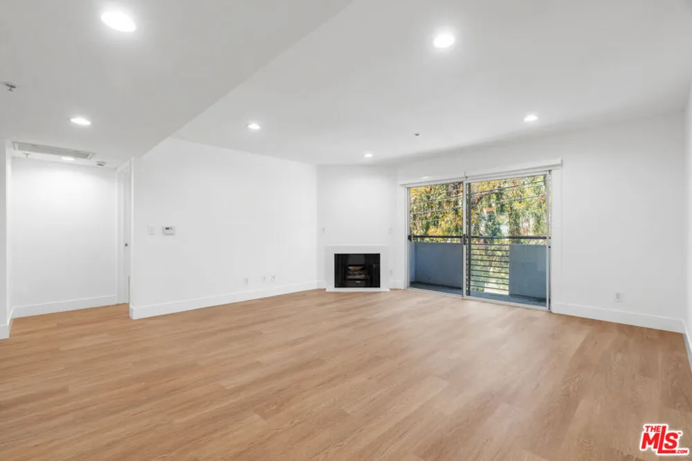 16100 W Sunset Boulevard #201 Pacific Palisades, CA 90272